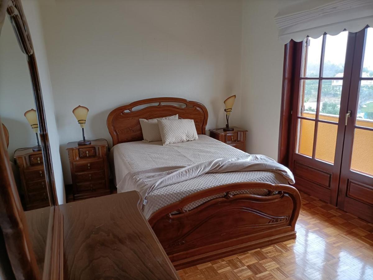 ויירה דו מיניו Casa Amarela Da Canicada מראה חיצוני תמונה