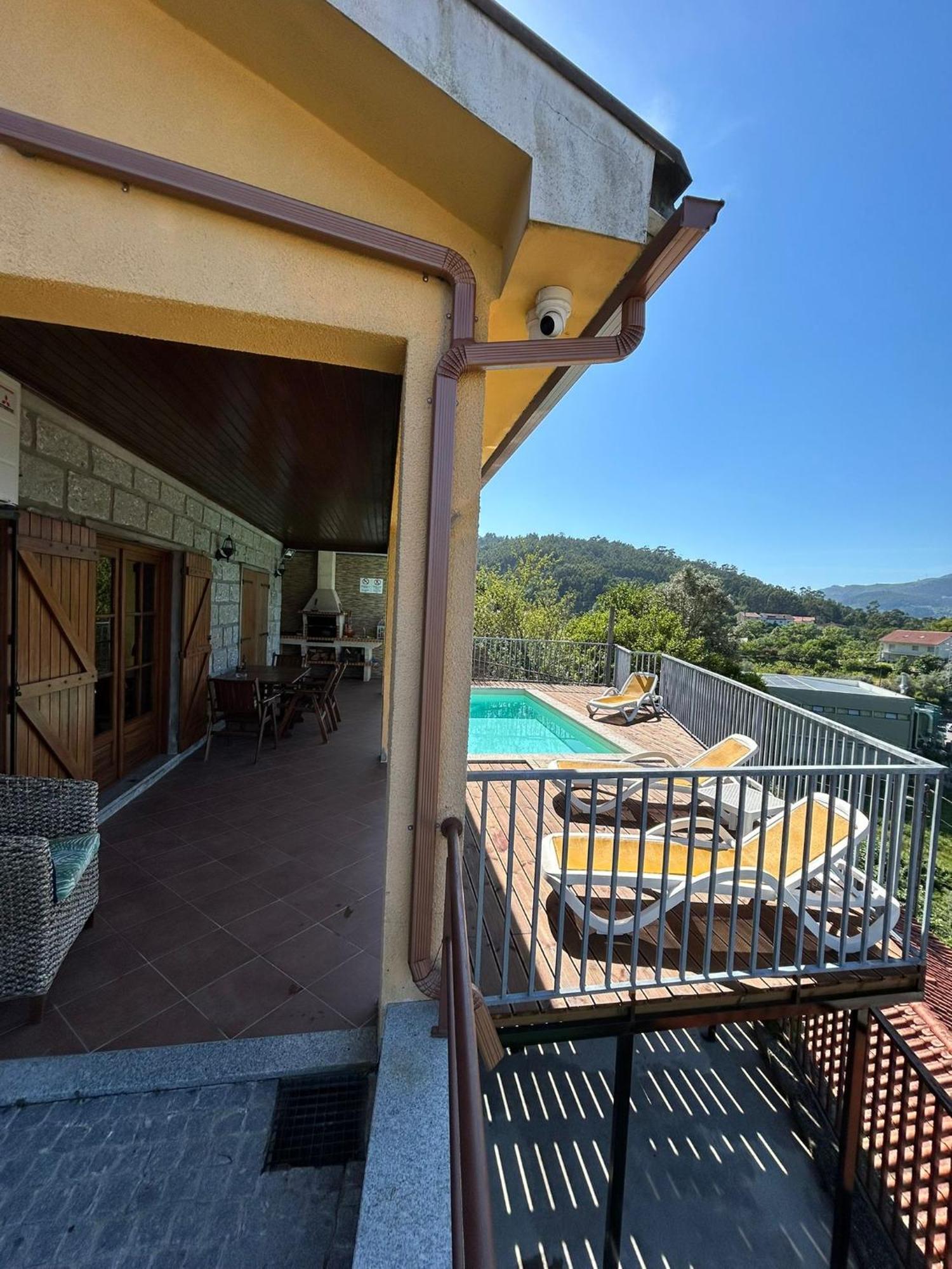ויירה דו מיניו Casa Amarela Da Canicada מראה חיצוני תמונה
